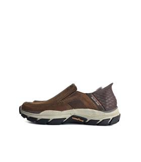 Perfil lateral zapatos mocasín piel Skechers Slip-ins