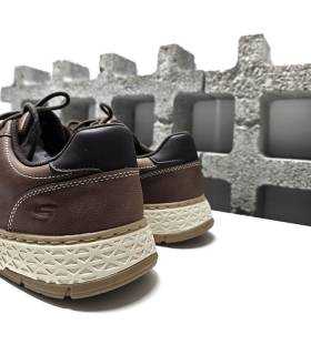 talón Skechers Garlan Pryor marrones impermeables