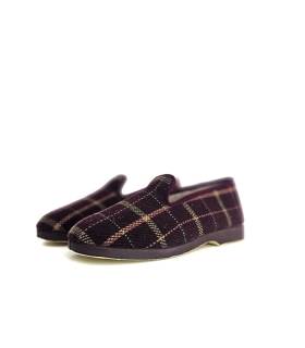 zapatillas cruadros hombre  burdeos vista de perfil