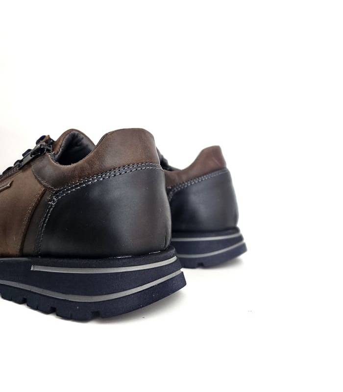 trasera piel natural de los zapatyos marrones de Zen