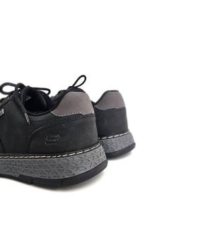detalle talón zapatos Skechers negros invierno impermeables