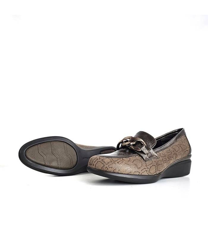 mocasines mujer cuña confort taupe, vista de la suela