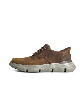 perfil lateral zapatos skechers invierno marrón