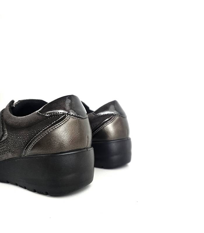 vista trasera zapatos mujer Doctor Cutillas taupe