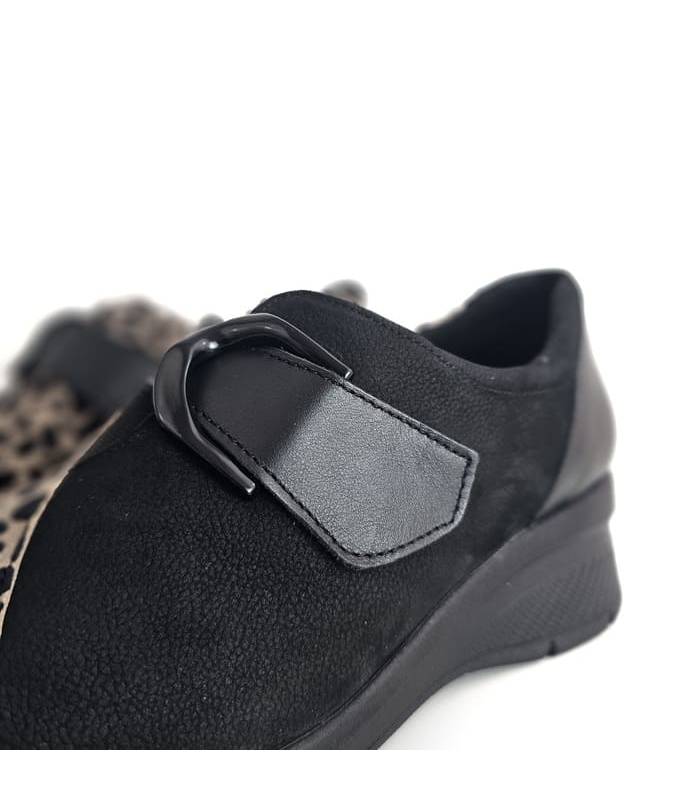 Zapatos mujer piel negra Comfort Class Noemi detalle cierre velcro