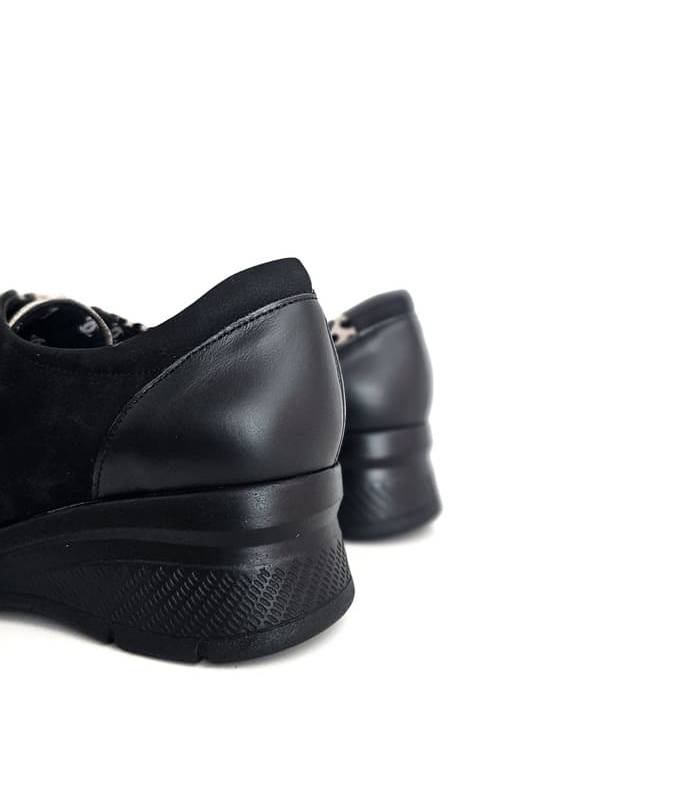 Zapatos mujer piel negra Comfort Class Noemi parte trasera reforzada