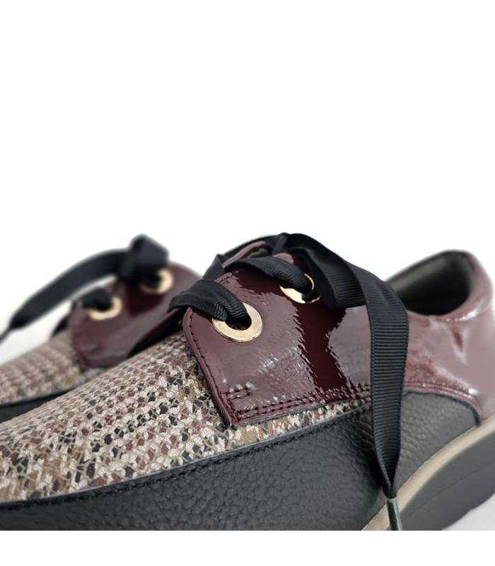 zapatos mujer charol burdeos detalle cordones