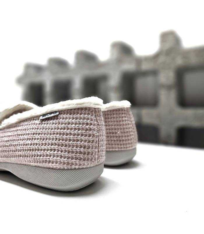 zapatillas punto mujer rosas de Garrido Muro  parte trasera