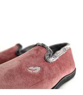 zapatillas hogar mujer España rosas, detalle del tejido