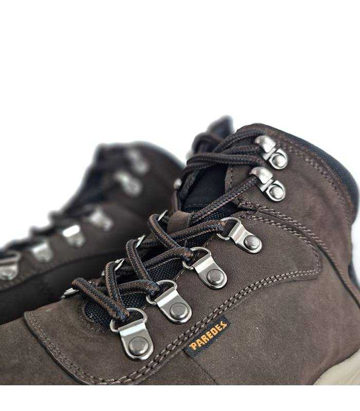 detalle piel nobuck botas Paredes Layana