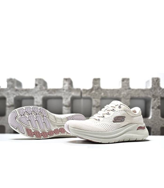 zapatillas Skechers Arch Fit 2.0 Big League mujer beige suela flexible con tracción