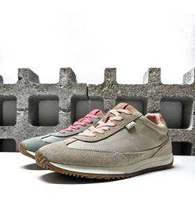 comparativa de dos colores verde o beige de zapatillas mujer xti