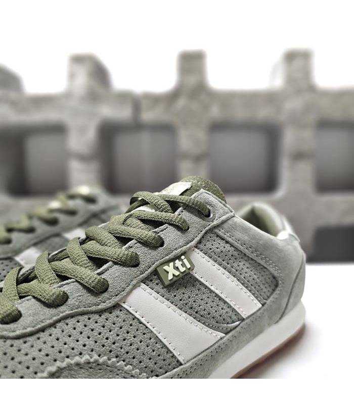zapatillas xti verde detalle bandas laterales