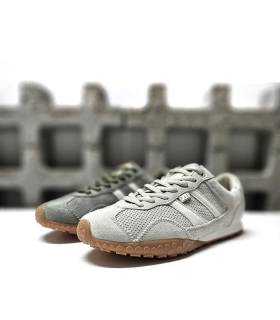 comparativa de dos colores de zapatillas deportivas casual de Xti para mujer
