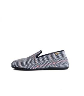 zapatillas casa hombre cerradas tejido príncipe gales Cabrera