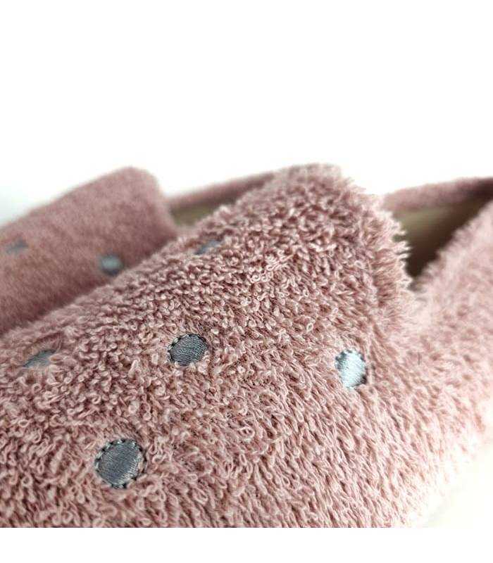 zapatillas casa cerradas mujer verano, detalle del tejido