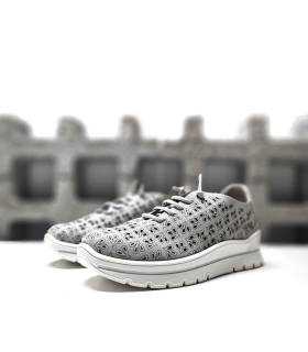 zapatos Plumaflex mujer verano microfibra calada gris