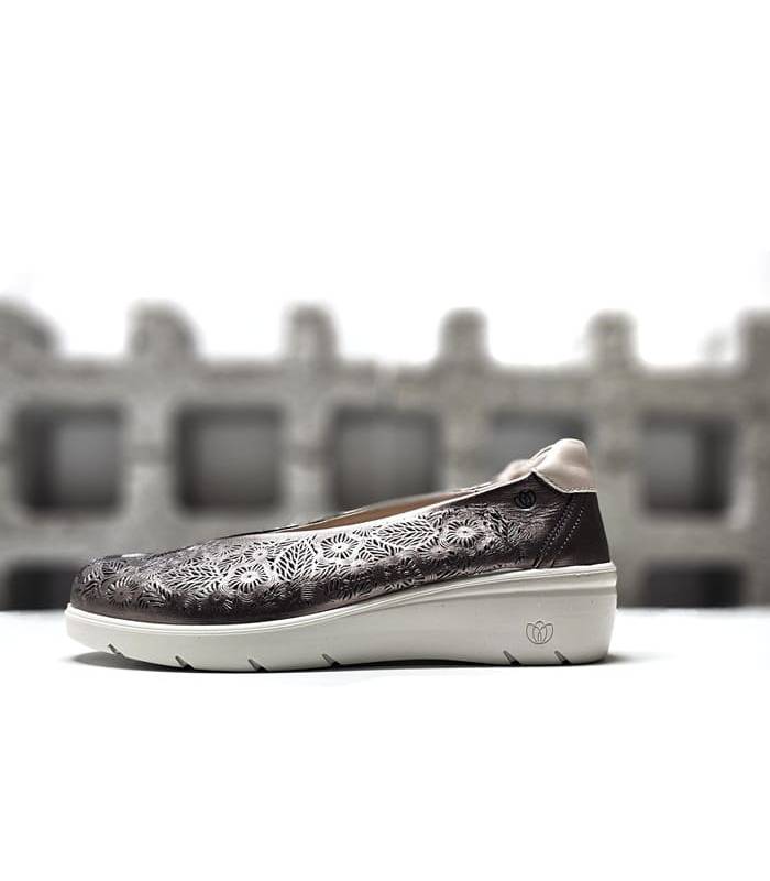 Zapatos Laura Azaña verano suela goma antideslizante