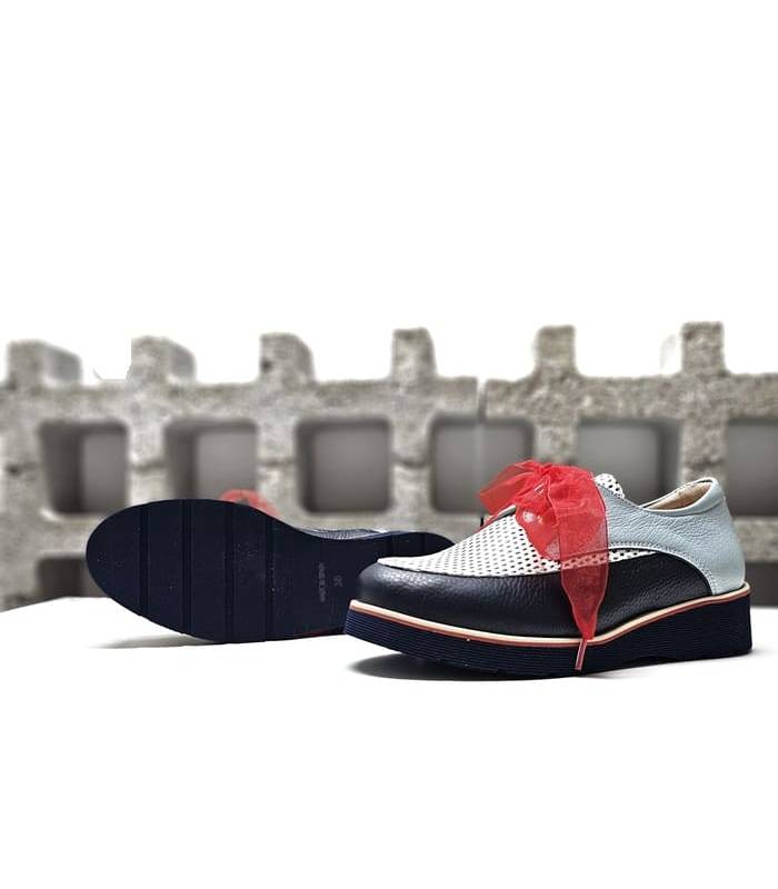 Zapatos Nival Pilar cuña baja ligera suela