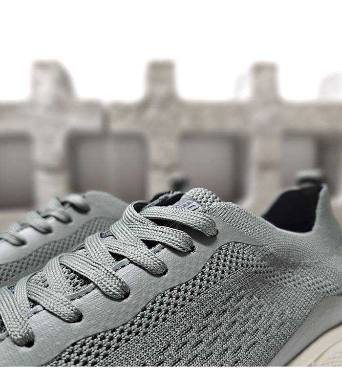 detalle tejido transpirable zapatillas deportivas hombre