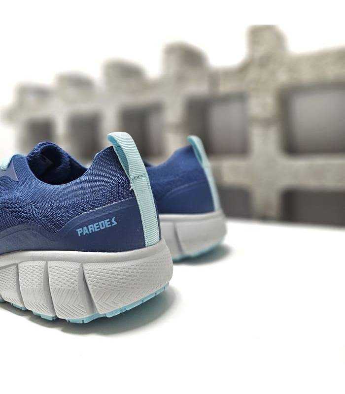 detalle talón zapatillas deportivas mujer Paredes