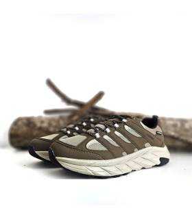 zapatillas trekking hombre Paredes Valdegovia marrón