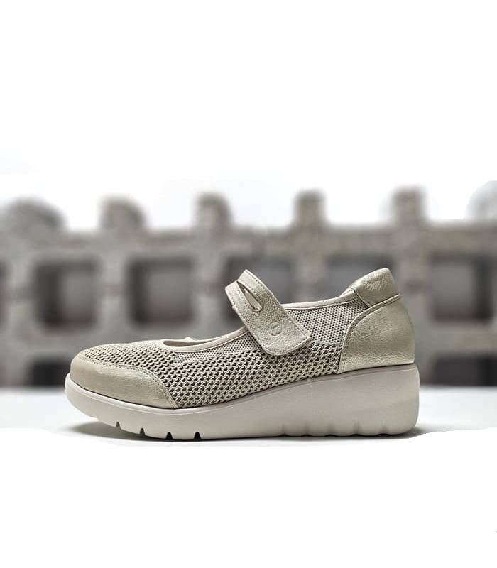 perfil lateral zapatos cómodos mujer verano