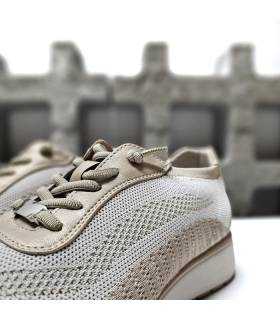 detalle cordones elásticos beige