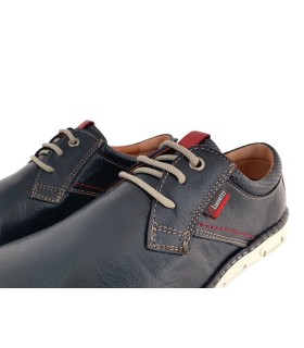 zapato de hombre de piel en color azul de cordones con una suela muy ligera fabricado por Luisetti con plantilla extraible.