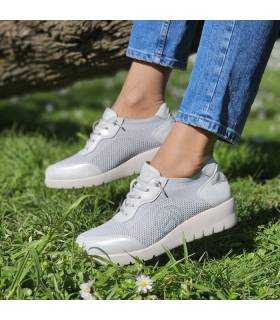 Zapatillas Mujer Cuña Confort Treinta’s L-4350 plata puestos
