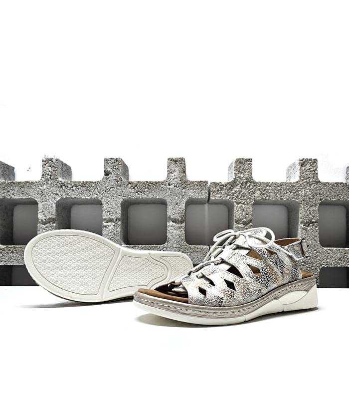 viat de la sulea de sandalias en tonos beige de comfort Class