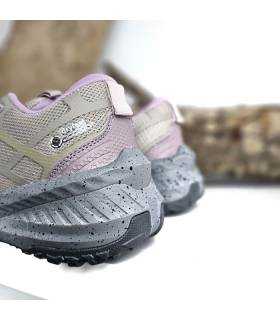 detalle talón y amortiguación zapatillas senderismo mujer Elementerre Sooke