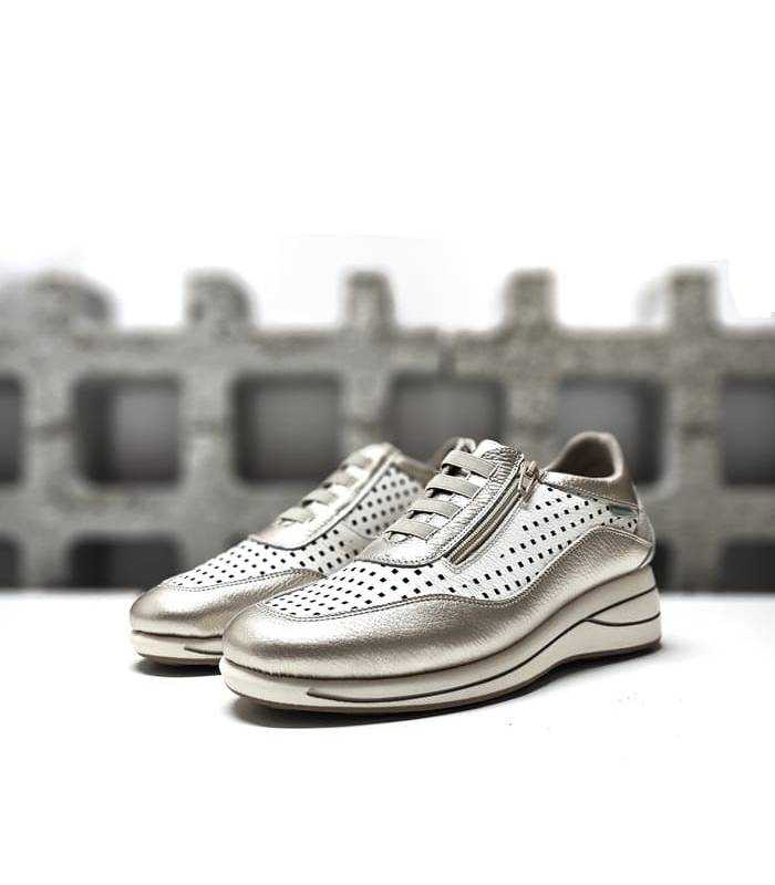 zapatos cuña verano mujer piel dorada diseño perforado transpirable