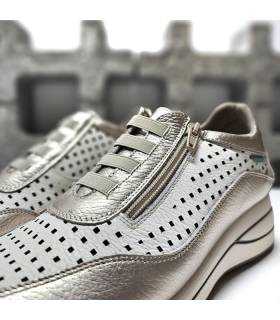 detalle piel troquelada zapatos mujer verano transpirables