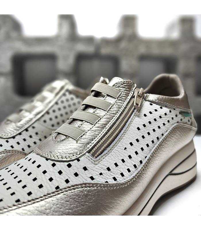 detalle piel troquelada zapatos mujer verano transpirables