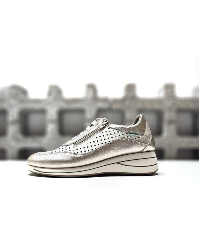 perfil zapato cuña verano mujer con cremallera lateral y elásticos