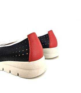 Detalle talón rojo mocasines mujer cuña ligera Niva