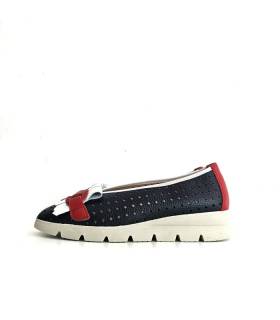 Vista lateral mocasines casual mujer ligeros estilo marinero