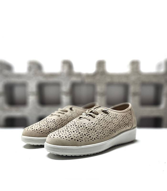 deportivos mujer ligeros verano Vicmart beige troquelados