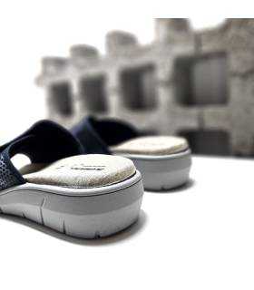 detalle tejido transpirable zapatillas casa