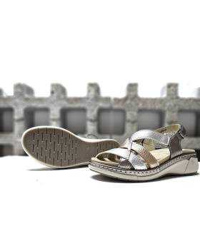 sandalias cuña cómoda mujer tonos plateados