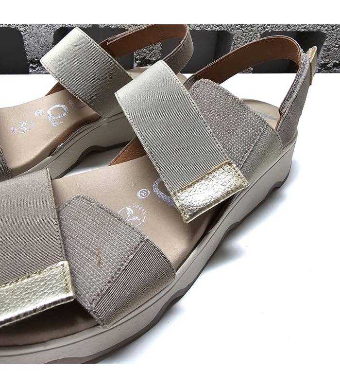 detalle sandalias mujer ajustables velcro horma ancha color topo