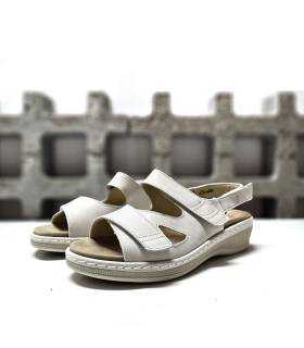 sandalias anchas de piel beige mujer Suave Leyland