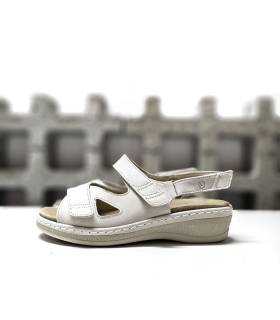 sandalias mujer fabricadas en España beige, perfil