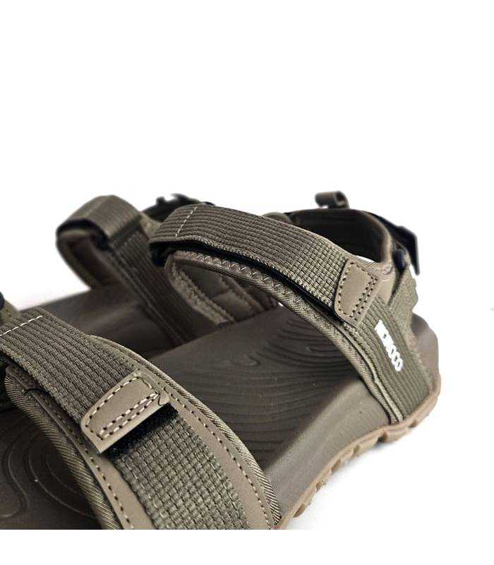 detalle sandalias hombre velcro verde caqui
