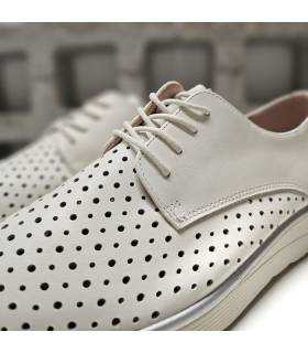 zapatos piel mujer verano blancos, detalle de piel