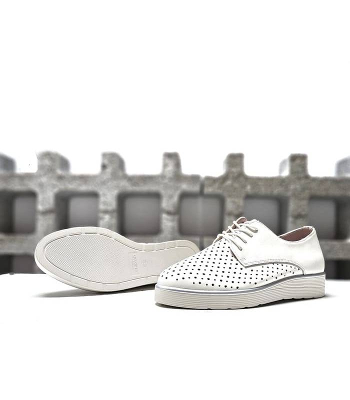 zapatos verano mujer piel troquelada