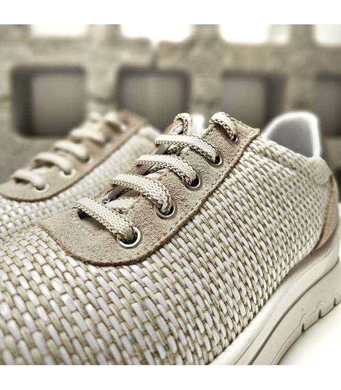 zapatos mujer cómodos beige detalle trenzado