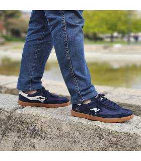 zapatillas urban hombre azul marino puestas