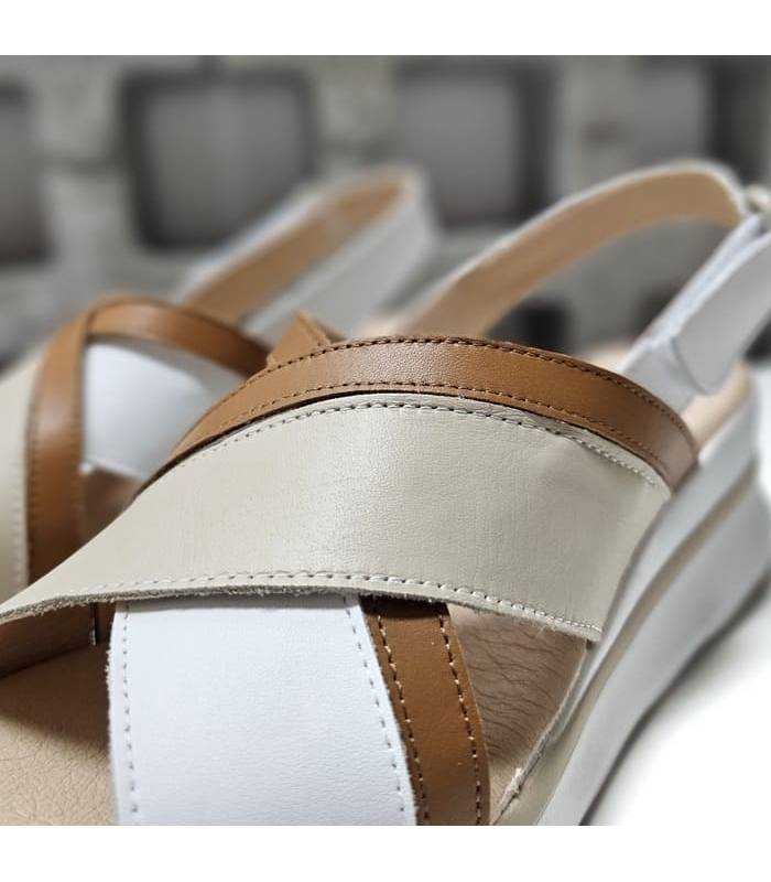 sandalias mujer velcro cómodas verano, detalle de combinacion de pieles